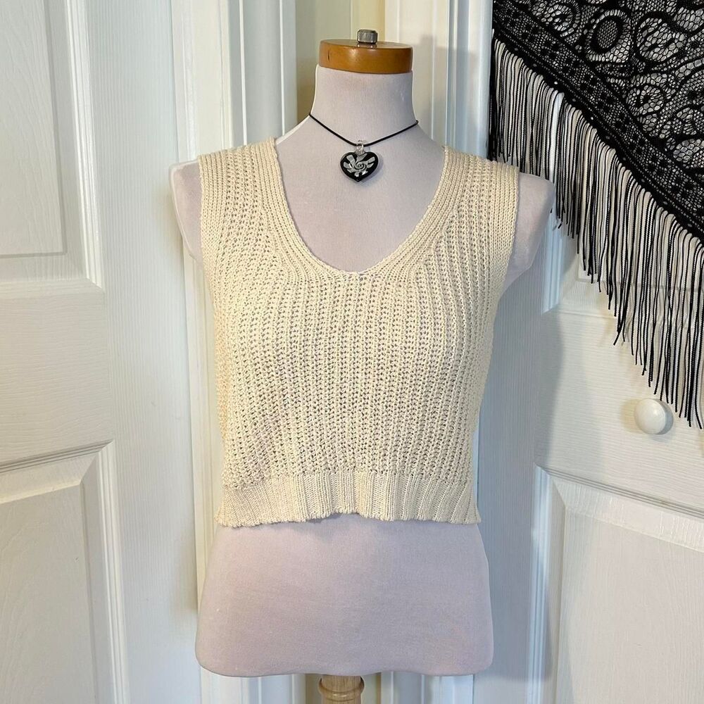 American-eagle-outfitters Women's Cream Vest